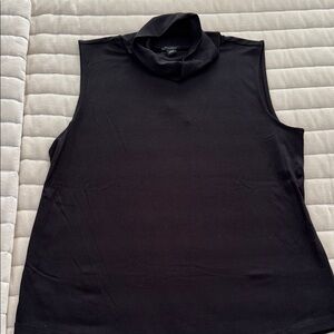 Ann Taylor Black Sleeveless turtleneck New ✨ Size: L